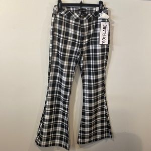 ALMOST FAMOUS Women’s Flannel Flare Pants Size 5 and 9